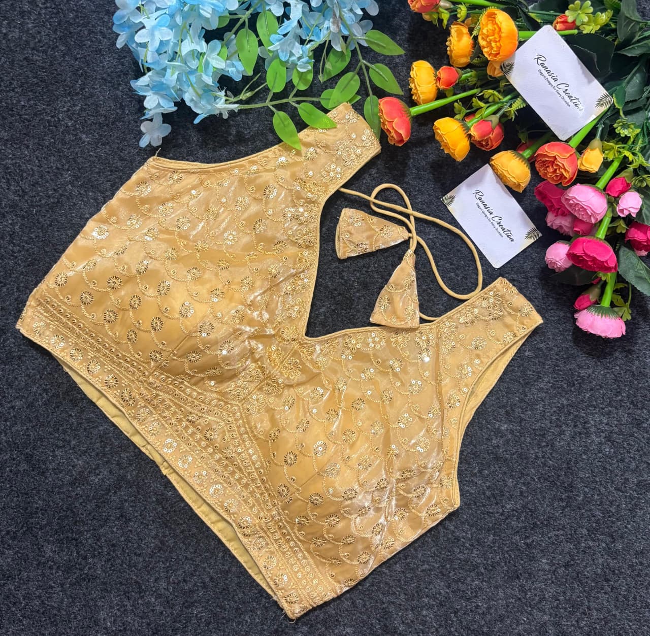 Linen Solid Saree with Embroidered Border