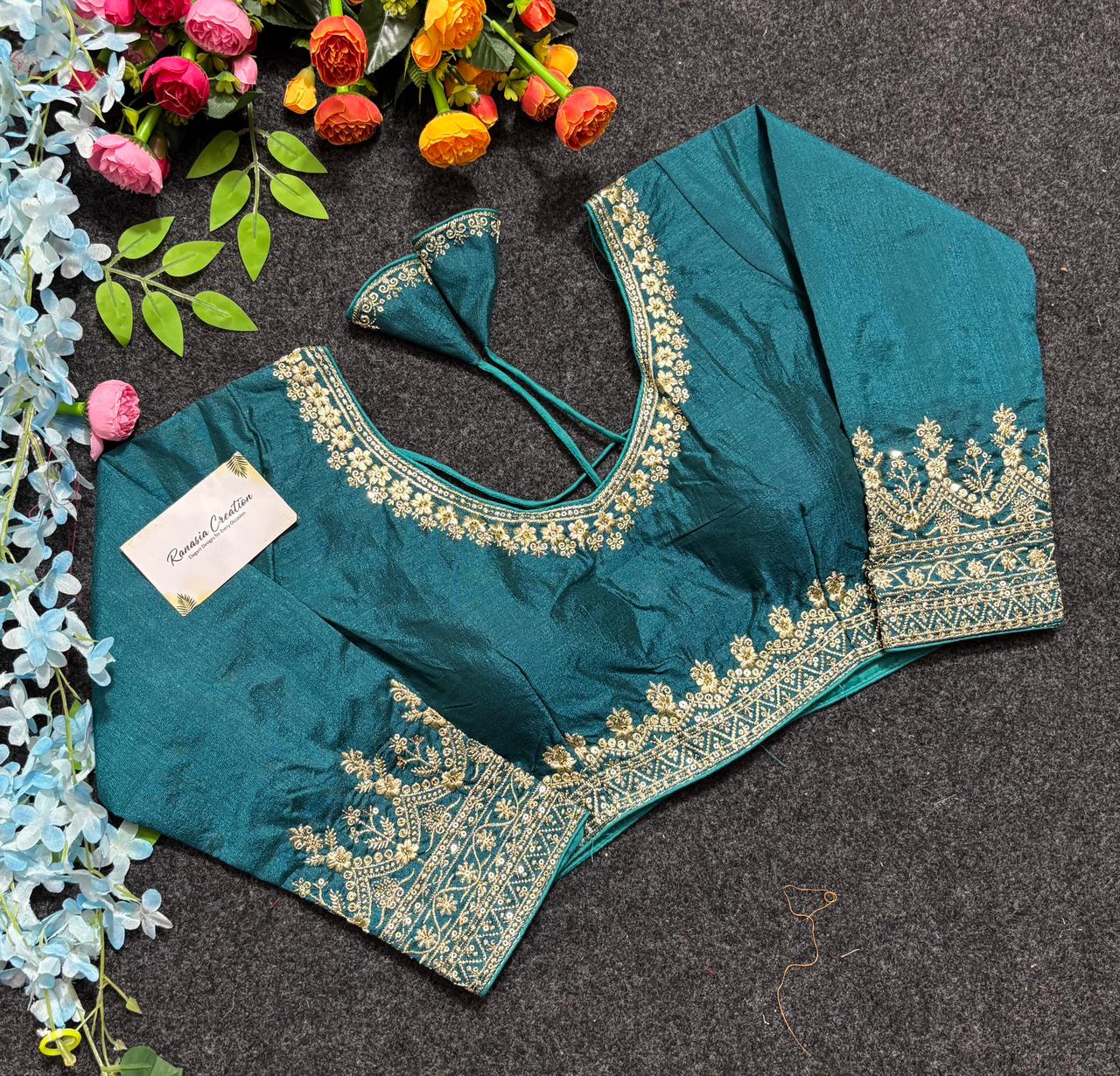 Bandhej Tie-Dye Saree view 3
