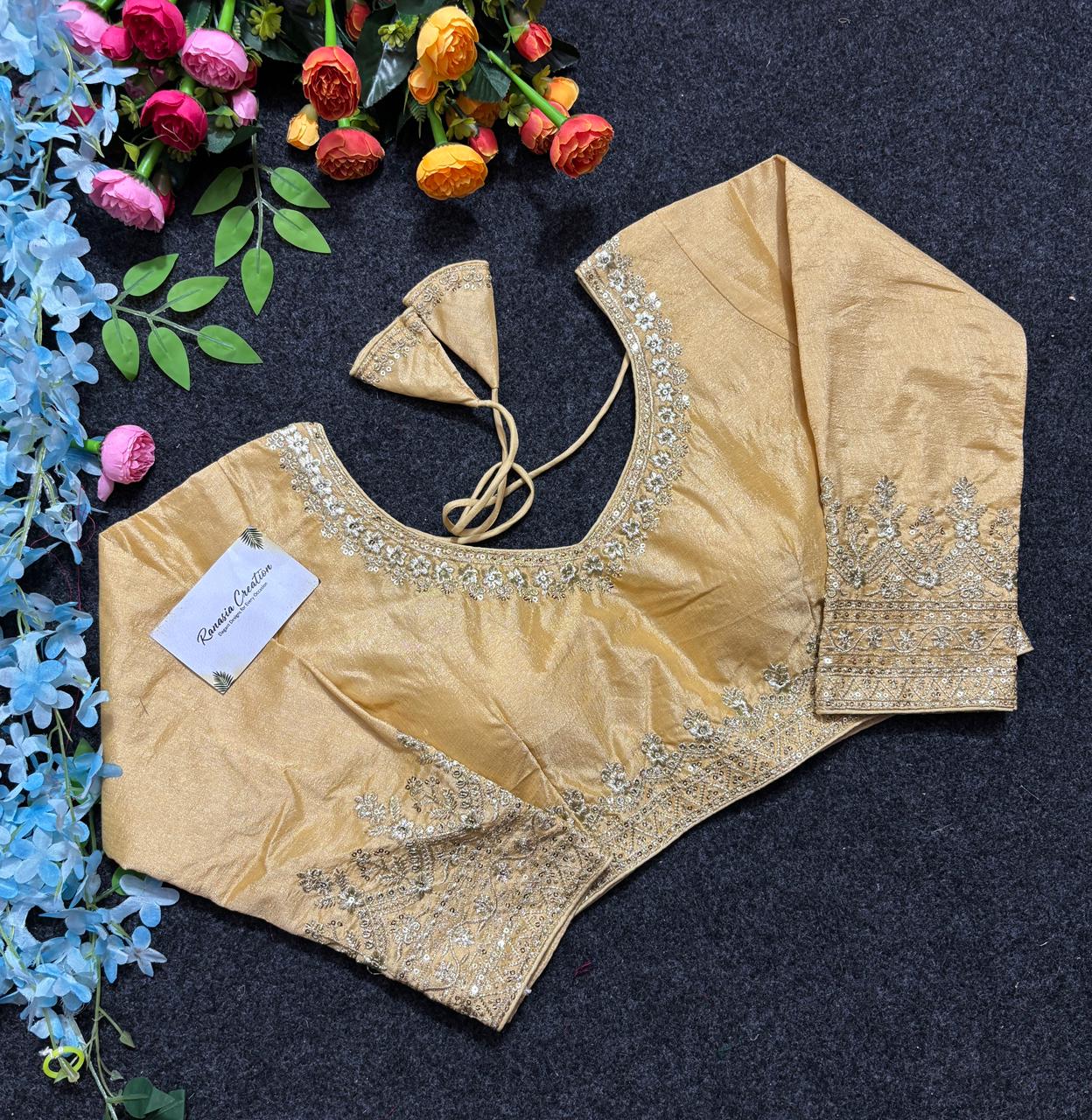 Jacquard Silk Straight Suit view 3